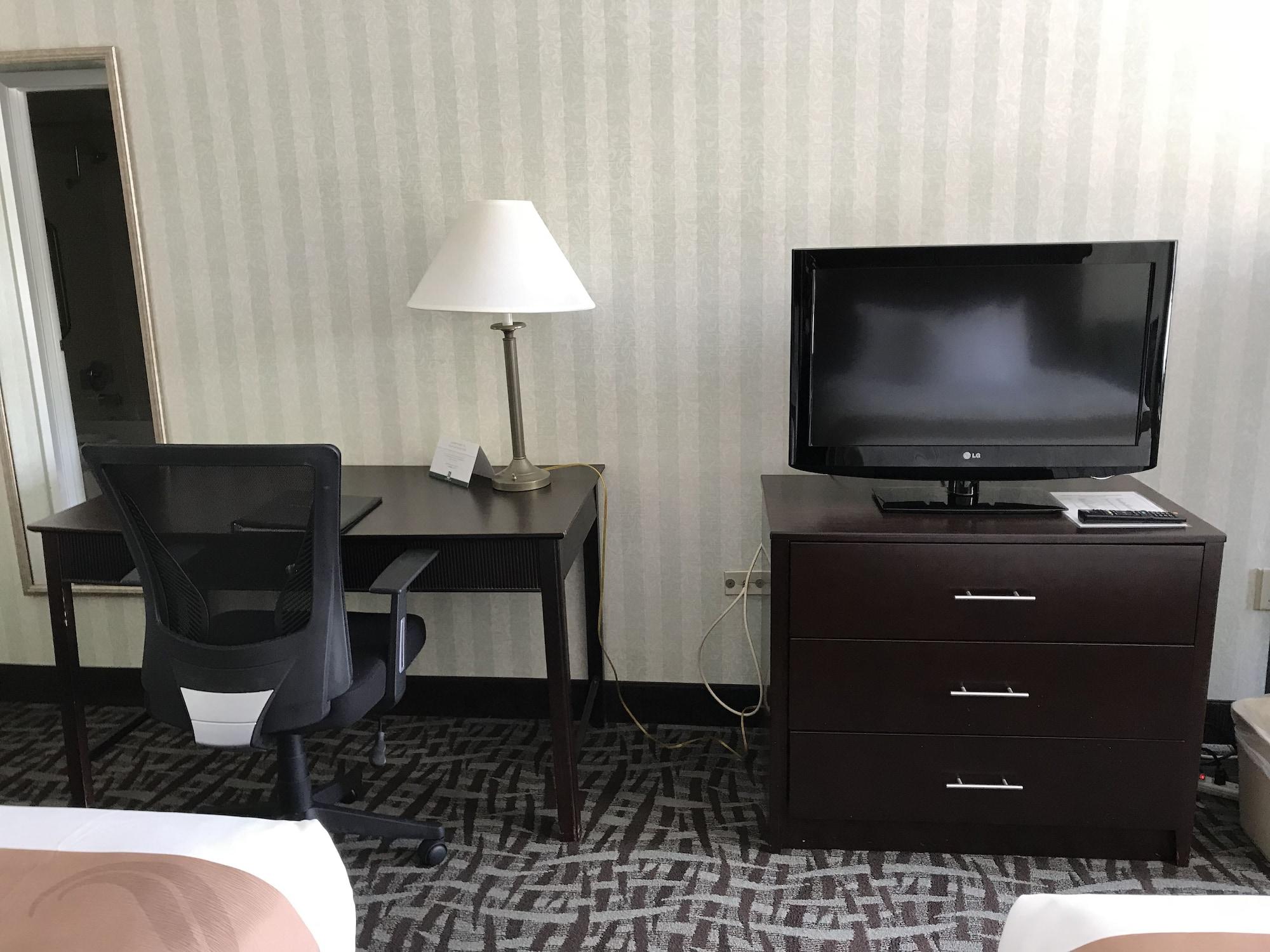 Quality Inn Fredericksburg Near Historic Downtown Exteriör bild