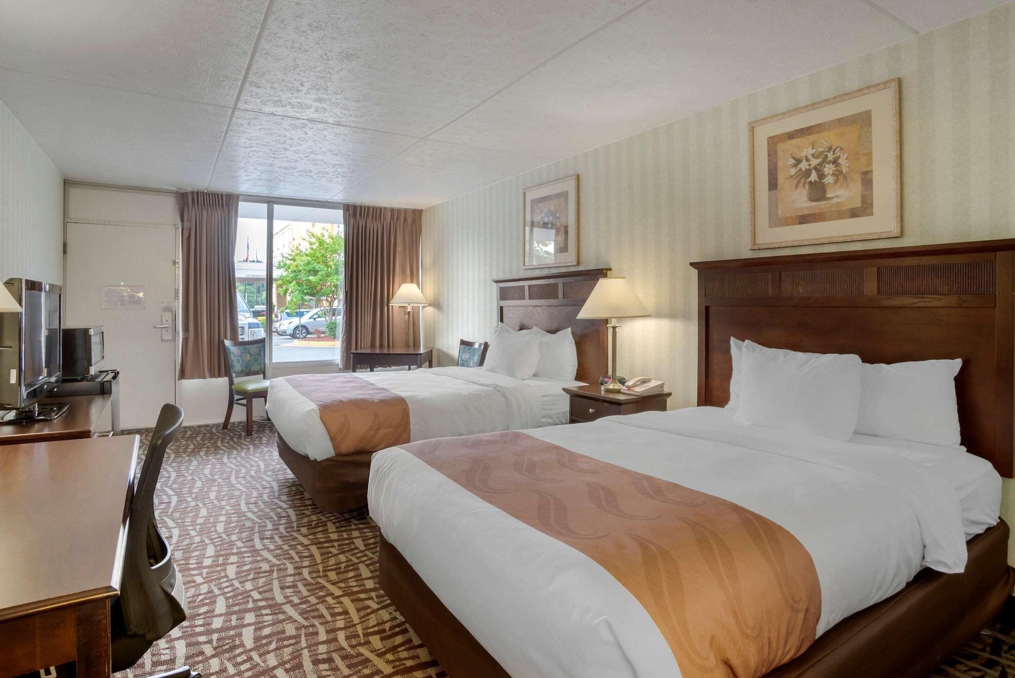 Quality Inn Fredericksburg Near Historic Downtown Exteriör bild