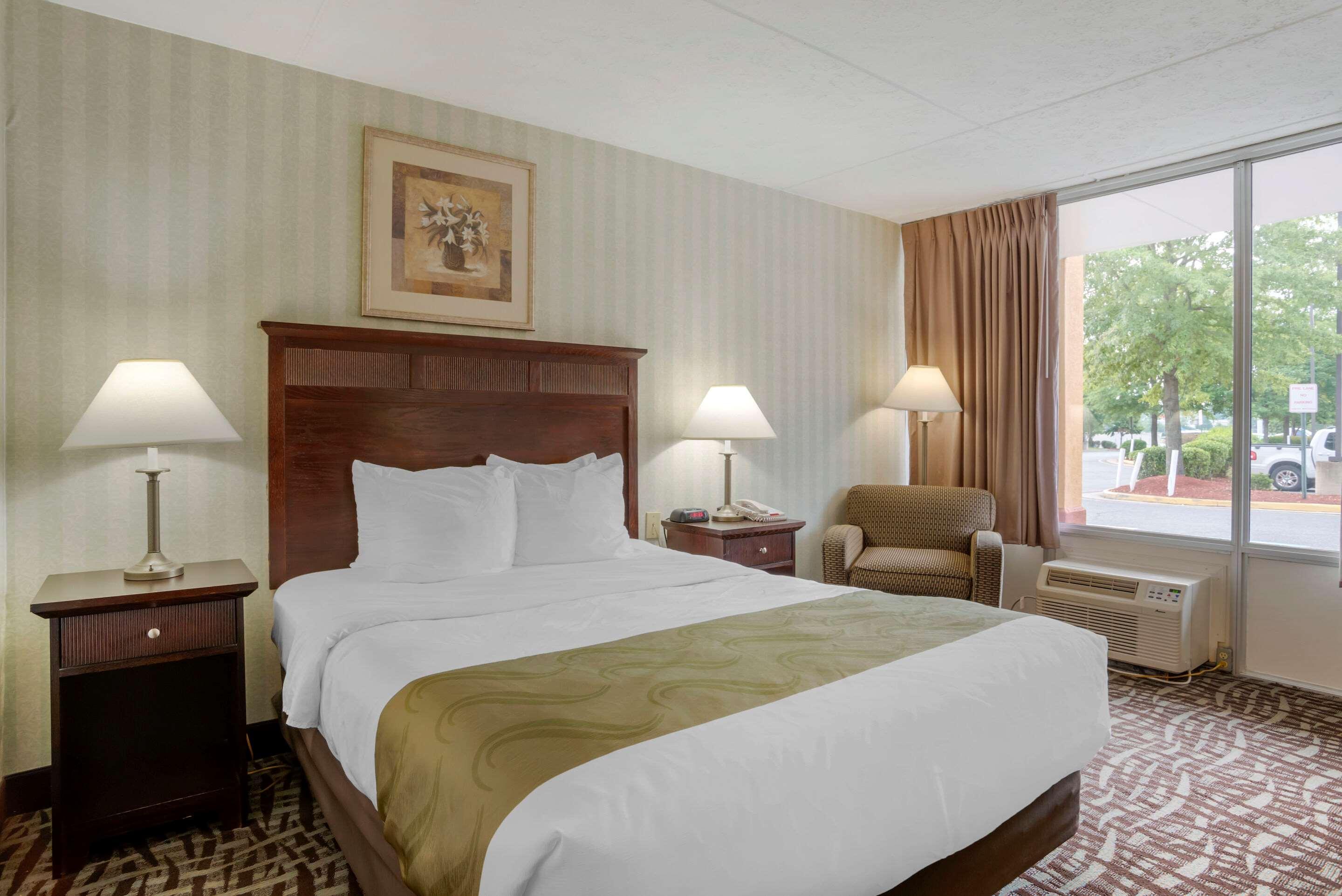 Quality Inn Fredericksburg Near Historic Downtown Exteriör bild