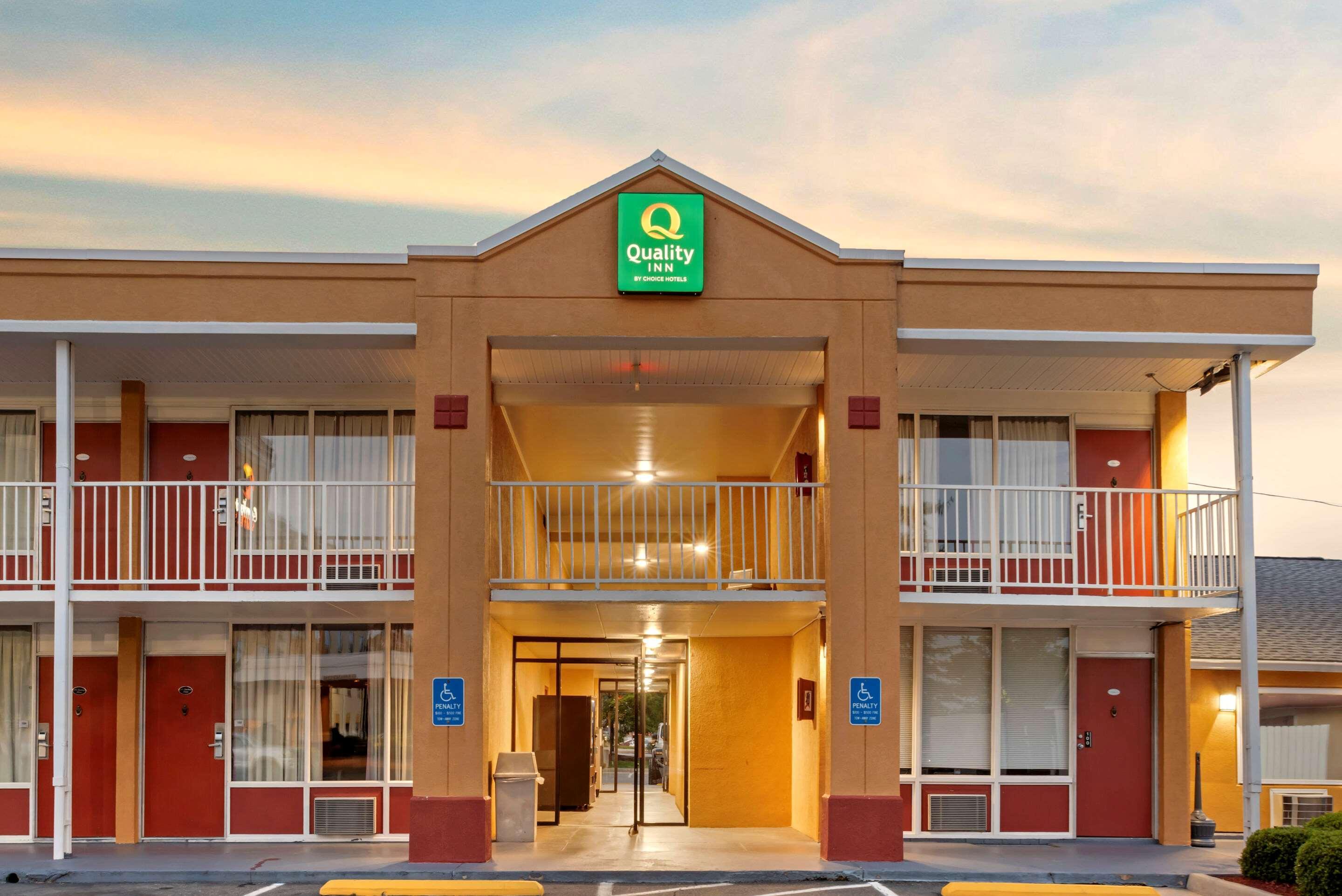 Quality Inn Fredericksburg Near Historic Downtown Exteriör bild