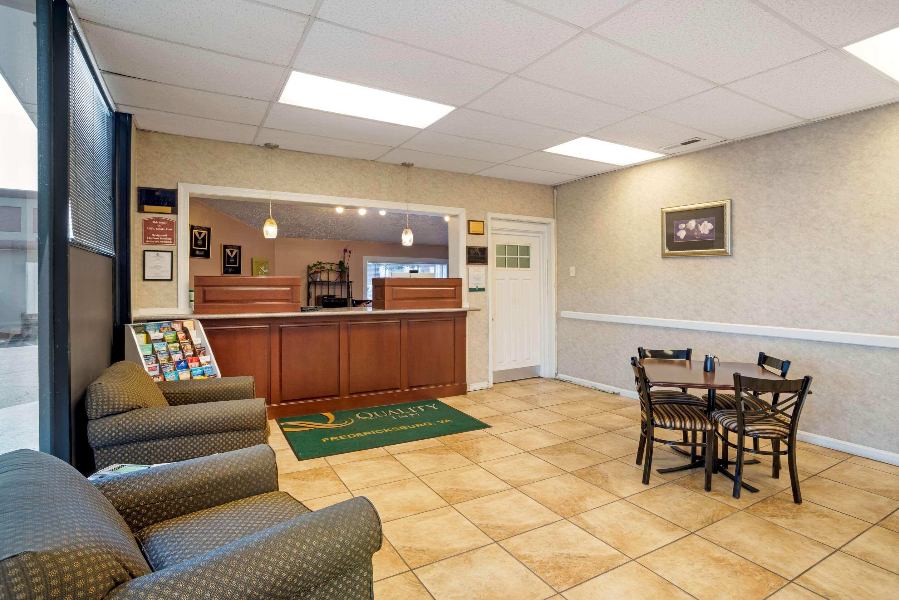 Quality Inn Fredericksburg Near Historic Downtown Exteriör bild