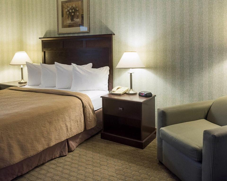 Quality Inn Fredericksburg Near Historic Downtown Exteriör bild