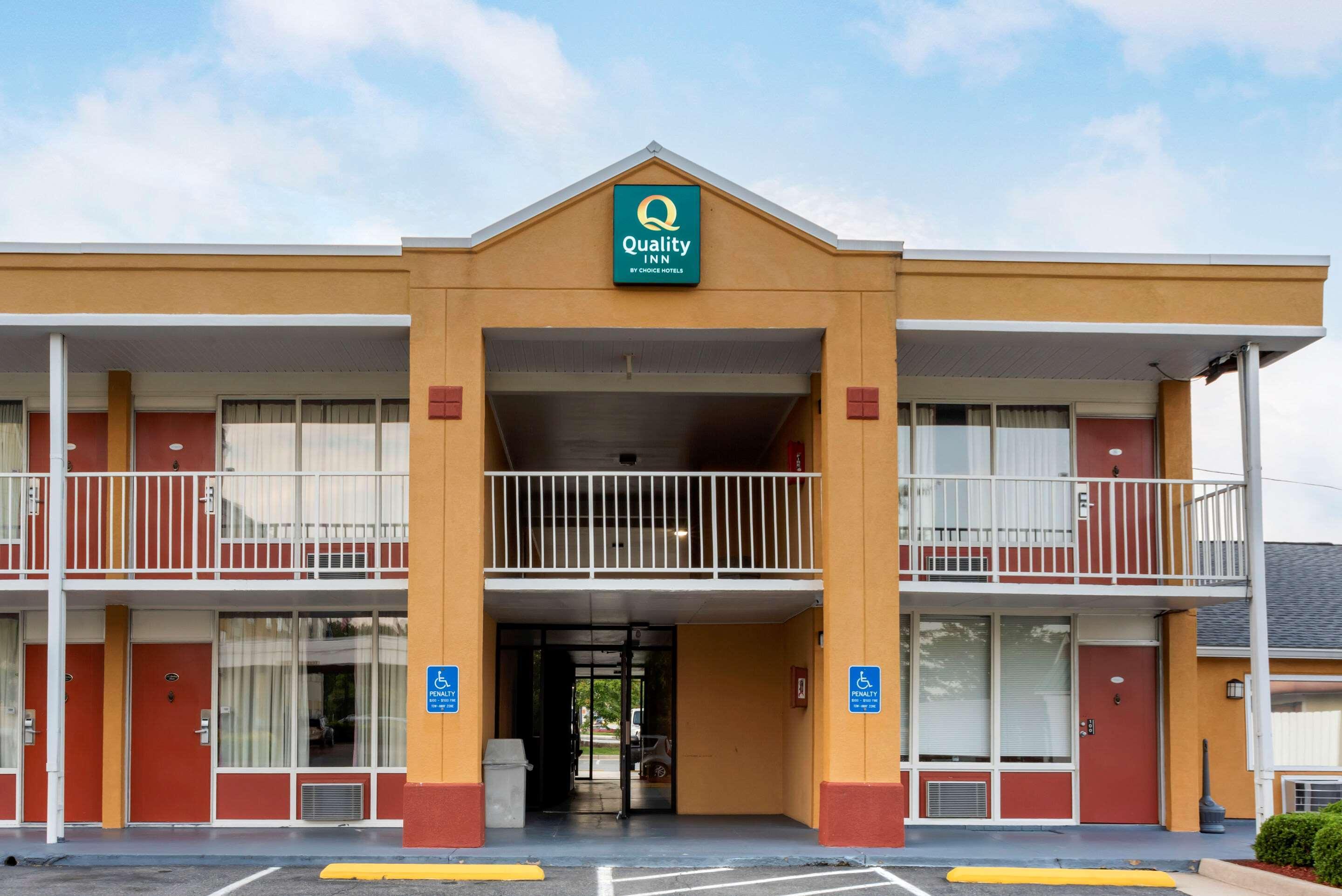 Quality Inn Fredericksburg Near Historic Downtown Exteriör bild