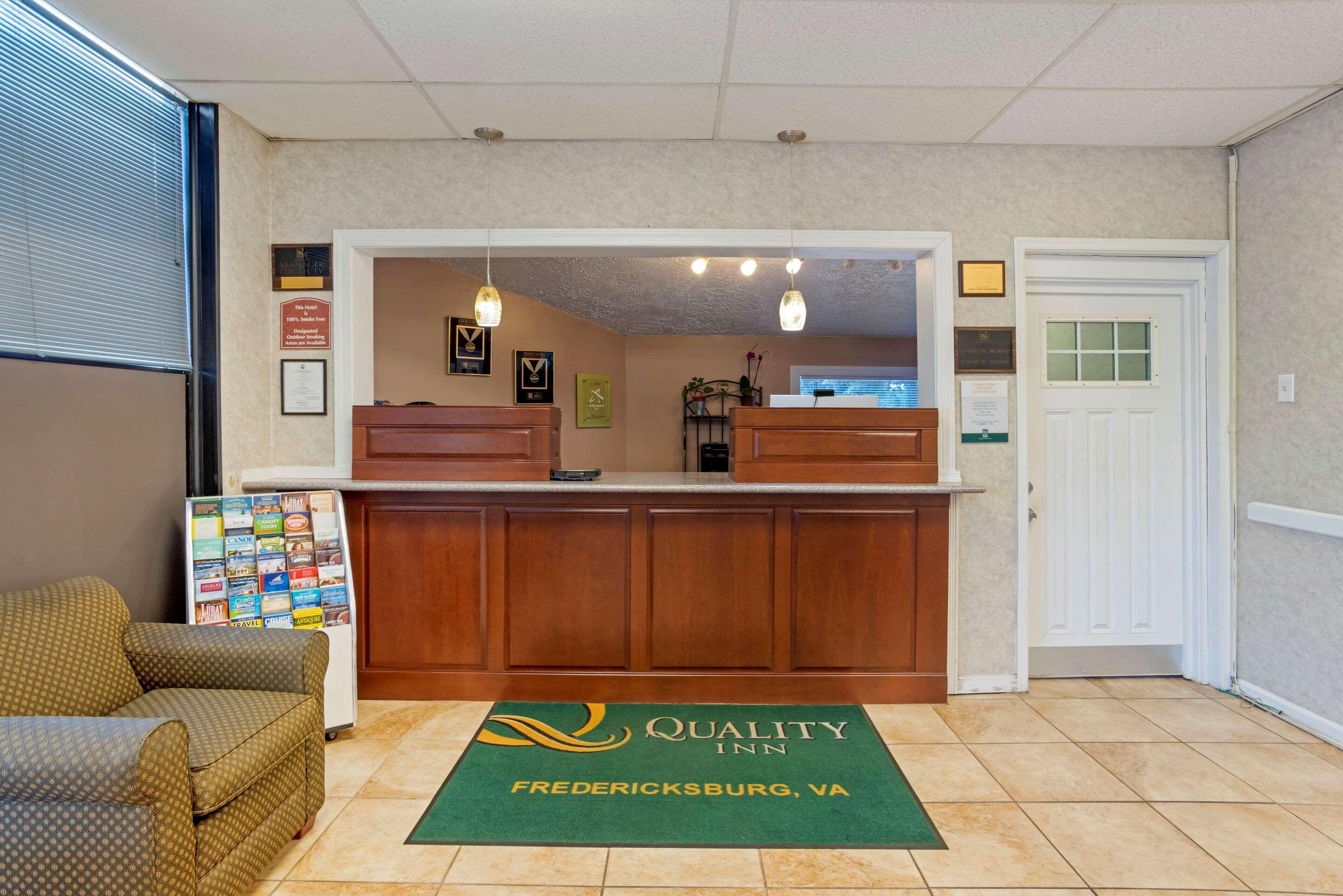 Quality Inn Fredericksburg Near Historic Downtown Exteriör bild