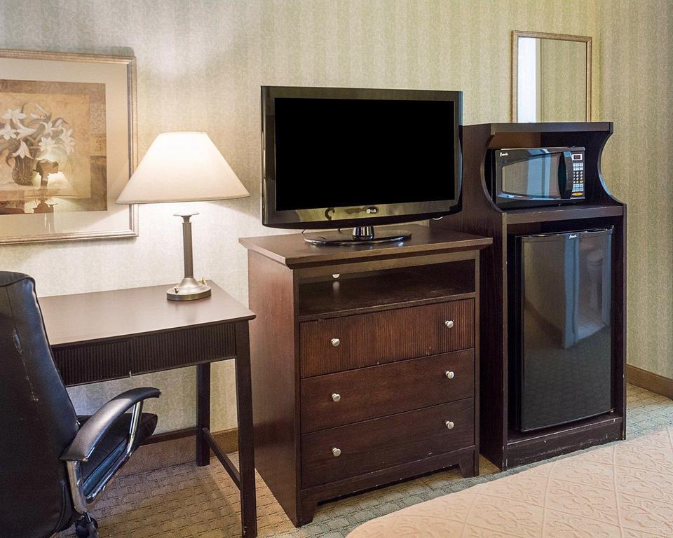 Quality Inn Fredericksburg Near Historic Downtown Exteriör bild
